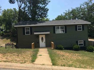 1320 Tremont St, Poplar Bluff, MO 63901
