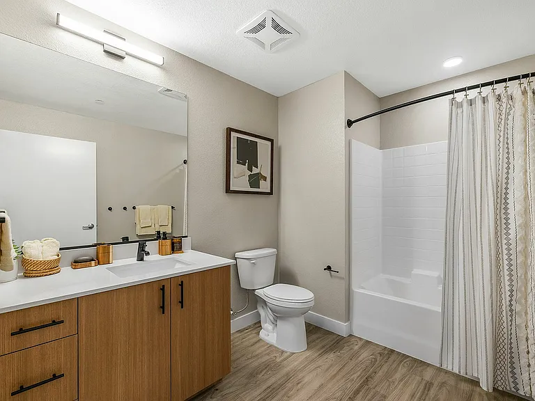 194-web-or-mls-775-n-6th-st