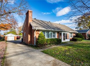 604 W Utica St, Sellersburg, IN 47172