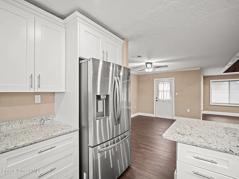 6424 Dane Ave — Photo 14