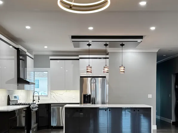 29 Carlton Avenue image 12 of 32