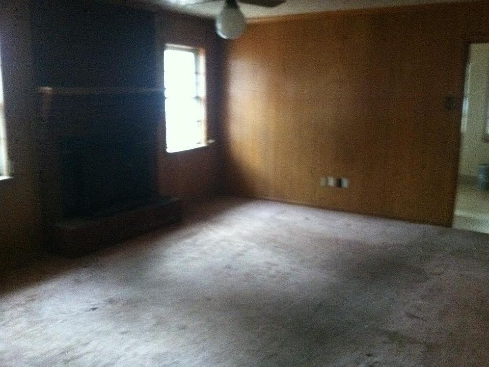 2nd image of 4494 Auburn Rd