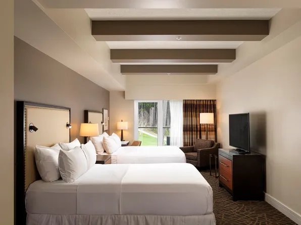 1376 Lynburne Pl, City Value, BC V8S 3J6