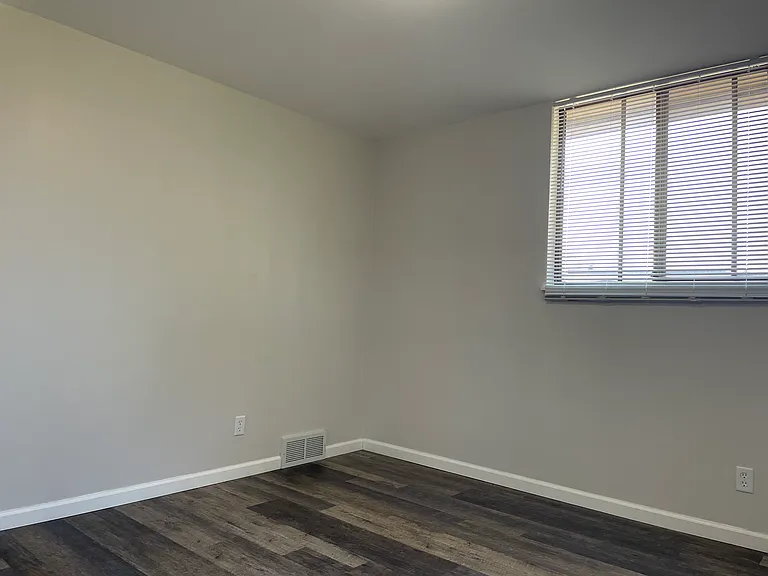 5718 Balsam Rd #4 — Photo 12