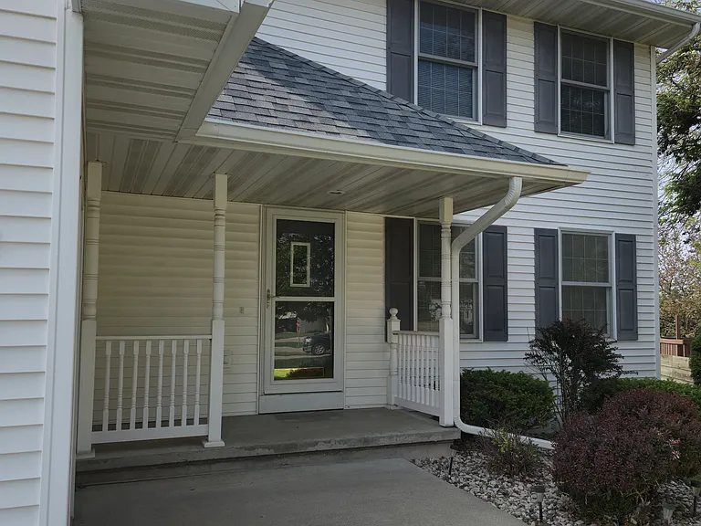 W3132 Glenbrooke Ct — Photo 2