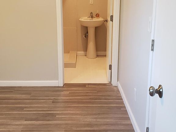 4th image of 13065 Ramona Dr