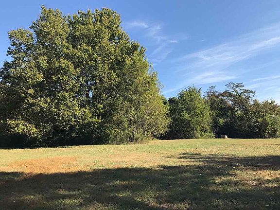 2nd image of 17 Martin Cir Lot 2