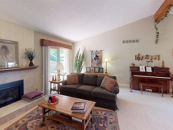 3rd image of 12034 E Maple Ave