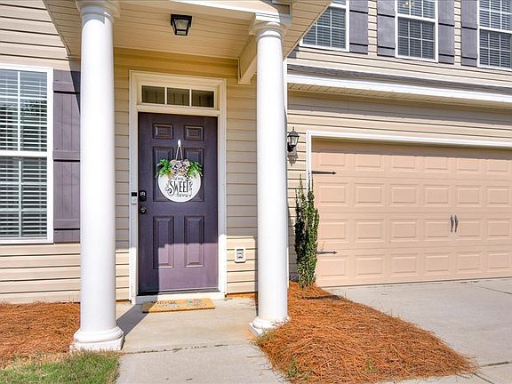 4th image of 700 Fox Haven Dr