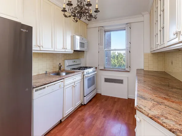 3135 Johnson Ave APT 12C, Bronx, NY 10463