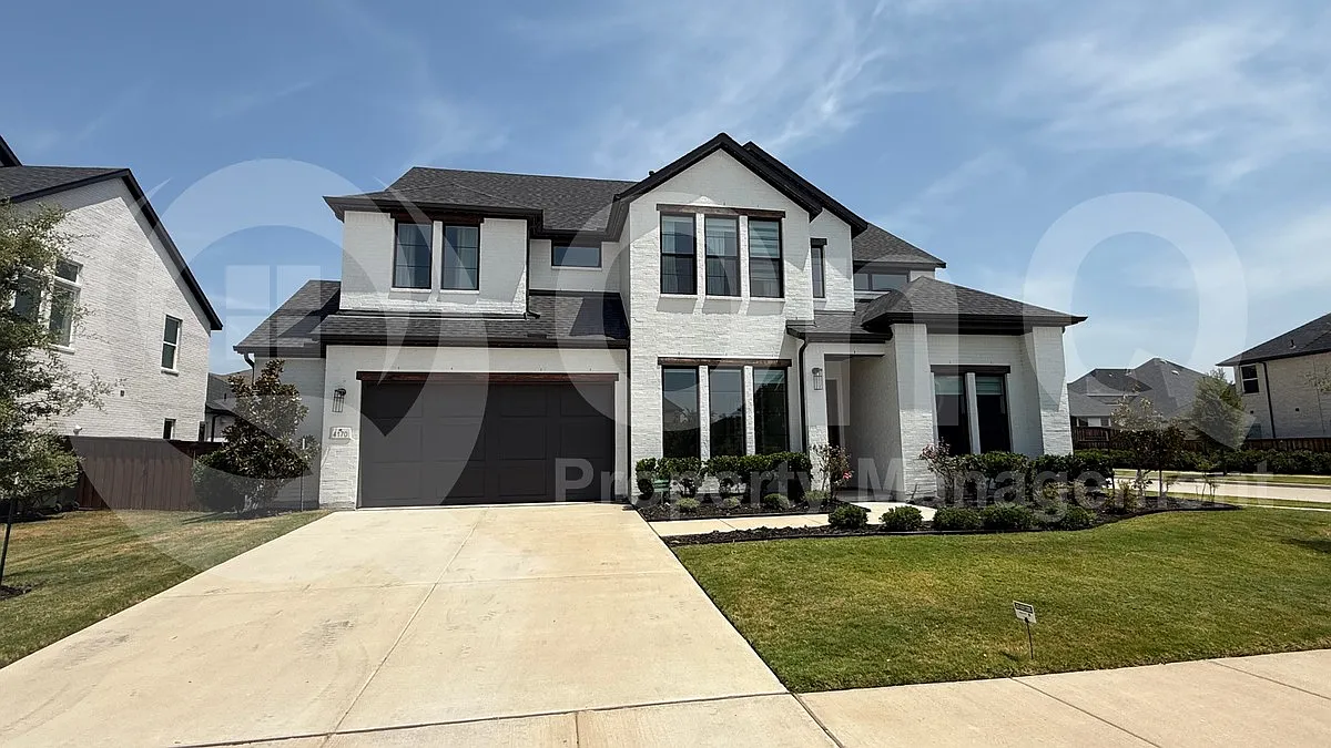 5 bed, 5.5 bath, 4230 sqft, $6,499 — Photo 2