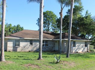 206 Locust Pass Pl, Ocala, FL 34472