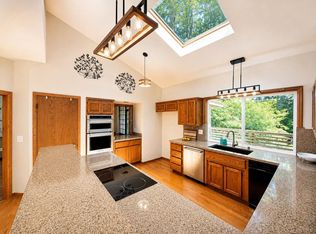 106 Carbonera Dr, Santa Cruz, CA 95060