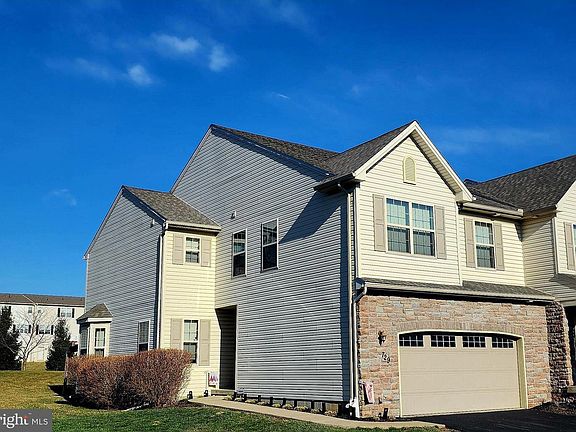 2nd image of 729 Westland Ct