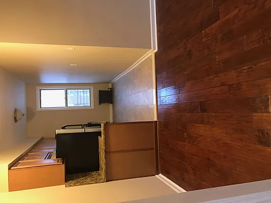 Rented by Thermos Realty & Management Inc | media 4