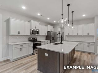 103 Summer Creek Dr, Meridianville, AL 35759