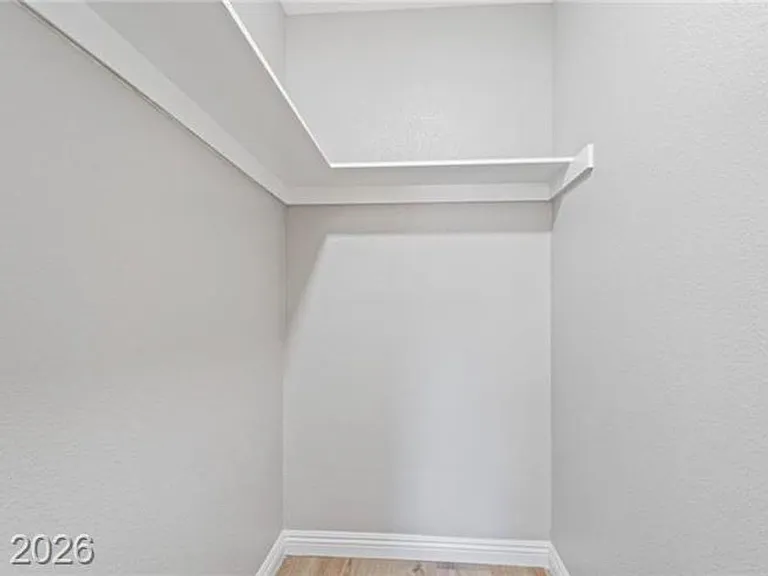 308 Eastminister Ct — Photo 9