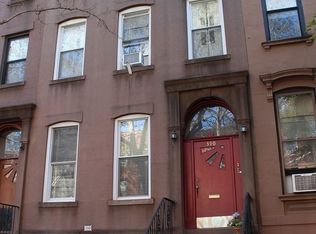 390 Degraw St #3, Brooklyn, NY 11231