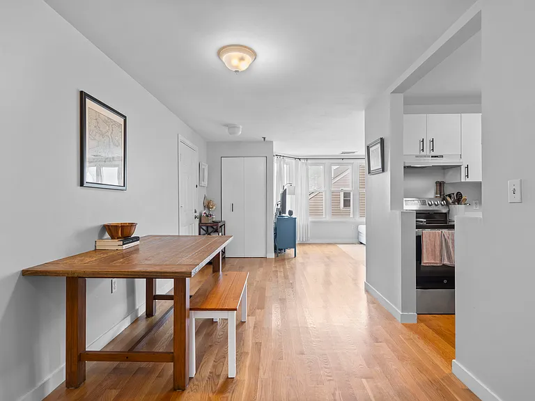 126 Tudor St #C — Photo 14
