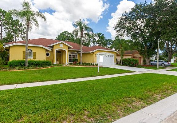 Home For Sale In Saratoga