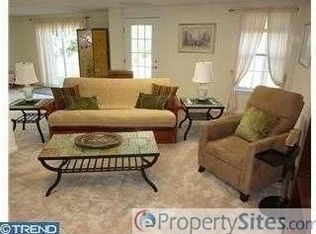 1646 Parkview Ct, Boothwyn, PA 19060