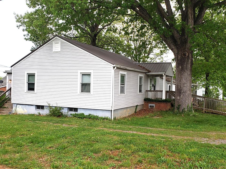1st image of 714 E 21st St