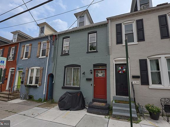 2nd image of 636 1st St