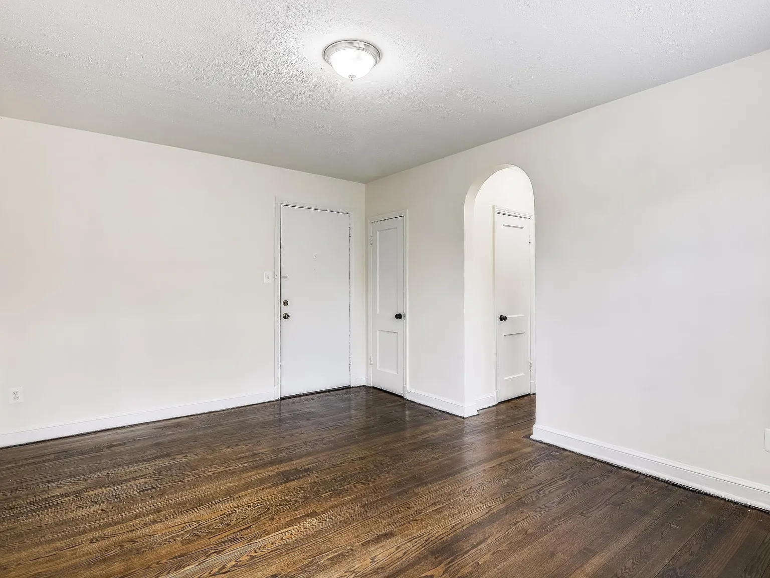 1 bed, $1,350 — Photo 4