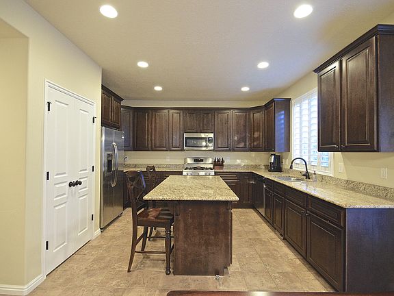 4th image of 6040 S Bridges Ln