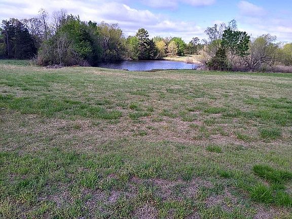 3rd image of 0 Huckleberry Ln
