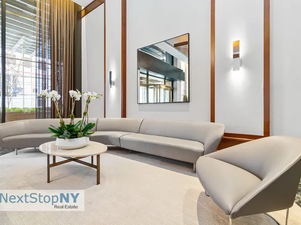 245 East 54th Street 3H image 9 of 9