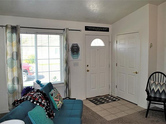 3rd image of 860 S 5th W APT 11