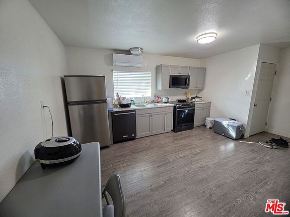 4th image of 27003 Waalew Rd