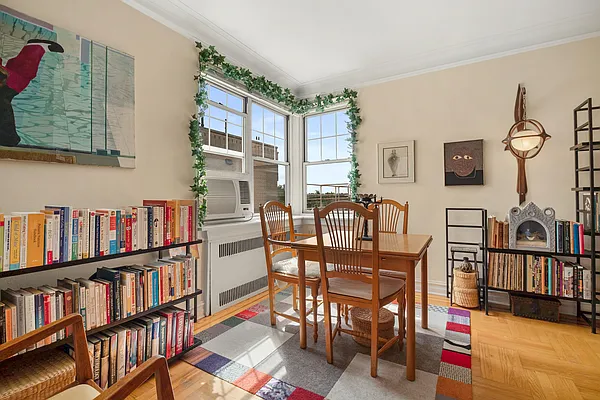 Sold by Compass | media 20