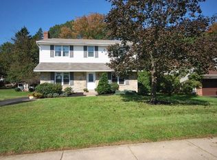 962 Millison Dr, Springfield, PA 19064