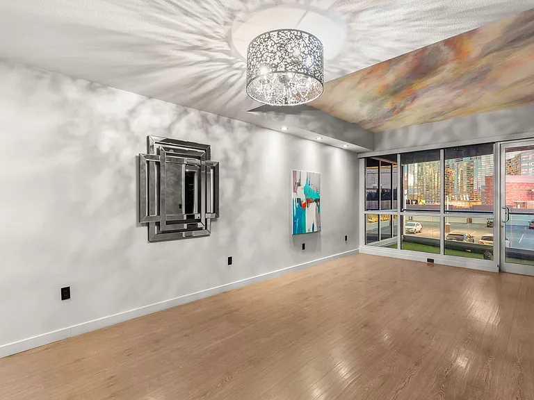 4525 Dean Martin Dr #511 — Photo 9