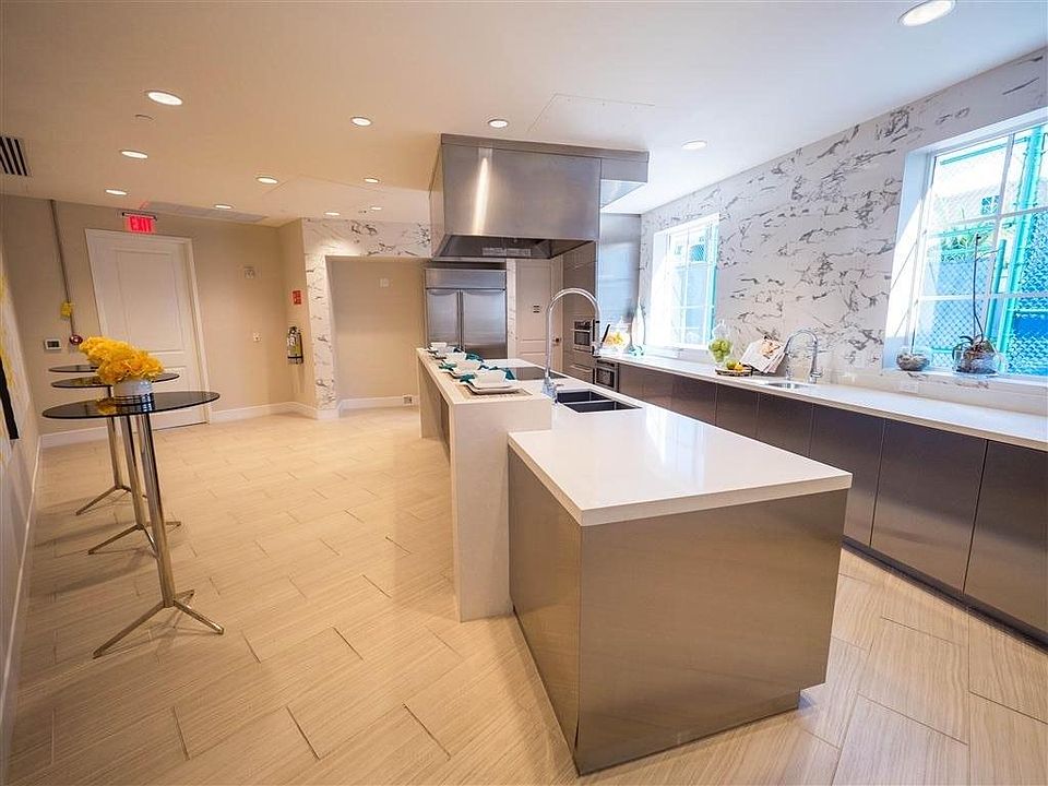 892 Malcolm Chandler Ln, West Palm Beach, FL 33401 Zillow