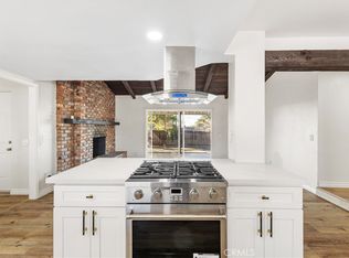 19215 Hupa Rd, Apple Valley, CA 92307