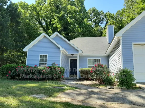 949 Flamingo Dr, Austell, GA 30168