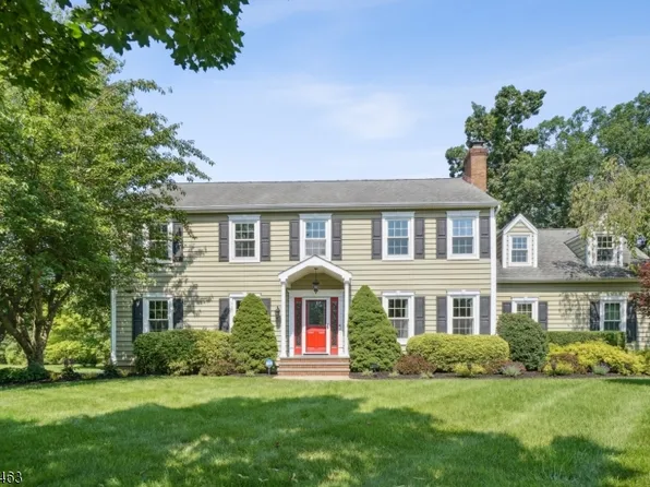 139 Woods End Dr, Bernards Twp., NJ 07920