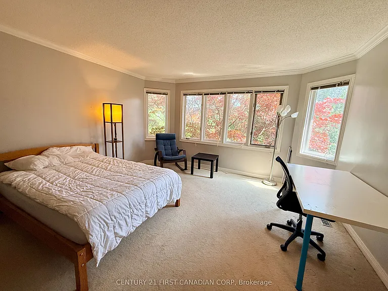 179 Sunnyside Dr — Photo 13