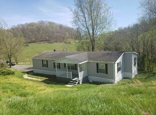 5786 Hubbards Branch Rd, Huntington, WV 25704