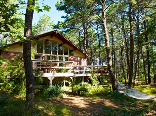 80 Pineneedle Rd S, Wellfleet, MA 02667