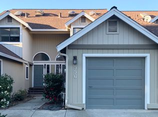 556 Creekside Ln, Morgan Hill, CA 95037