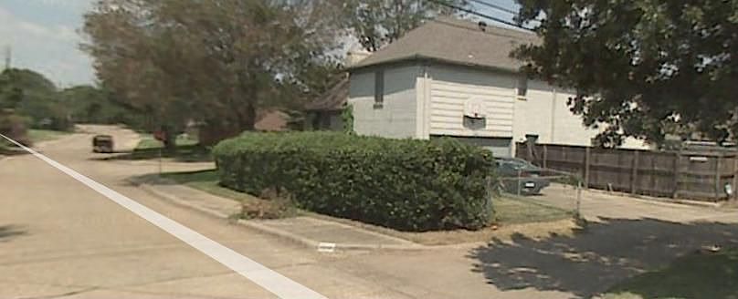 2nd image of 6208 Highgate Ln