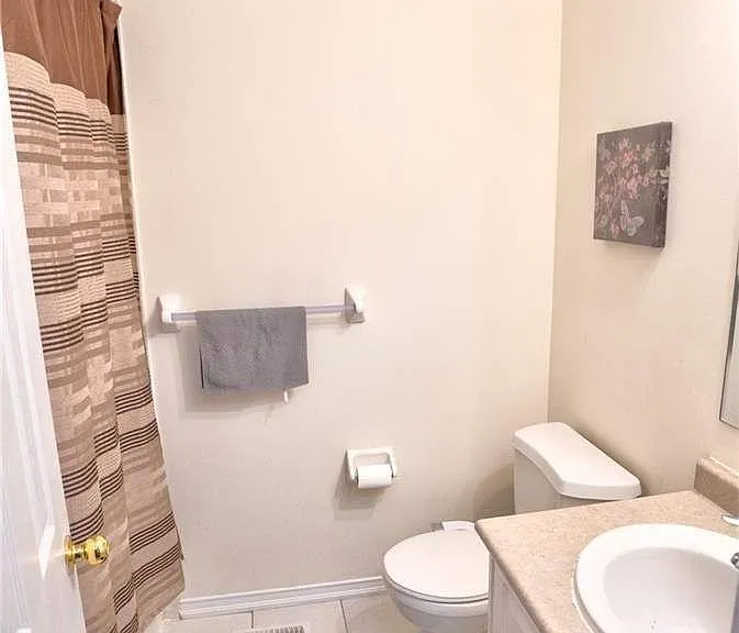 38 Silvester St — Photo 14
