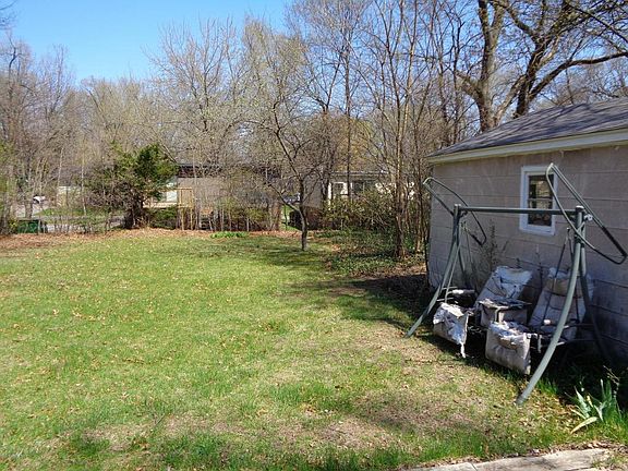5th image of 728 Denway Dr