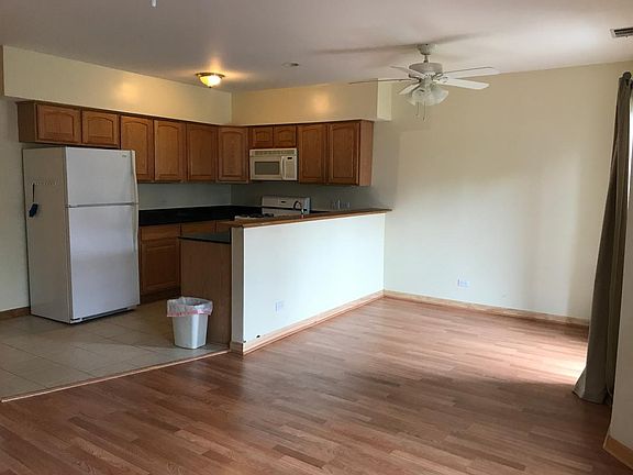5th image of 2413 W Polk St #1