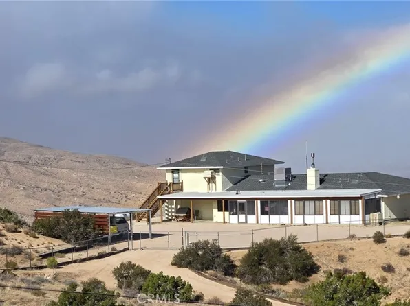 8448 Milpas Dr, Apple Valley, CA 92308