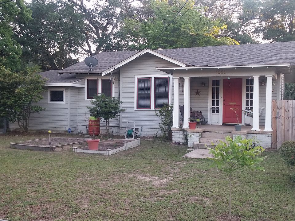 1st image of 1221 N 13th Ave